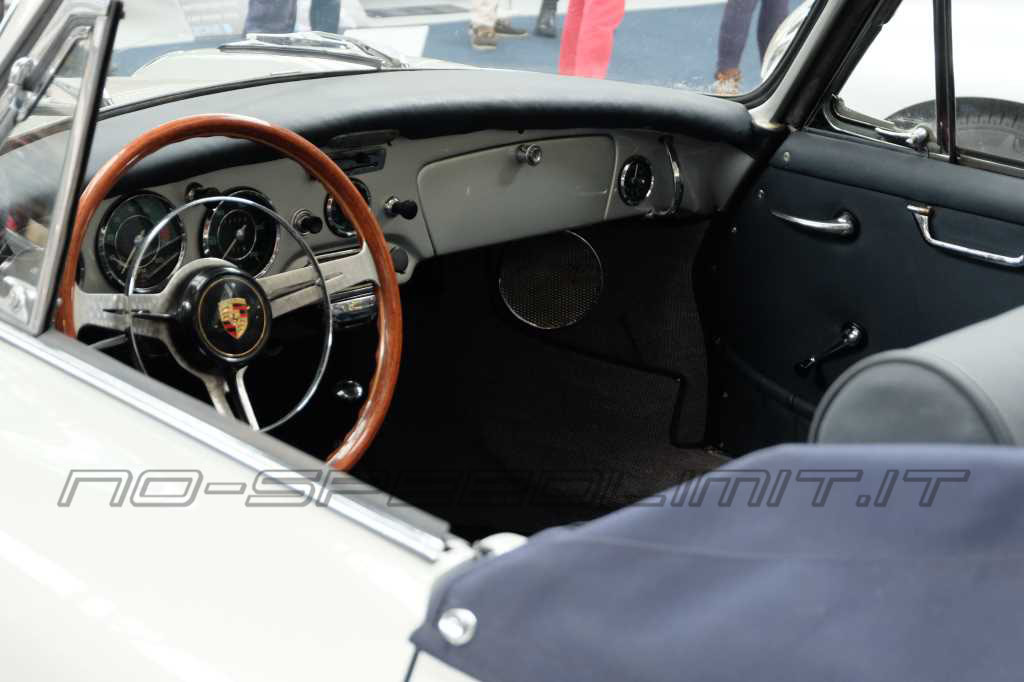 Mostra_Porsche_356_Autoworld 